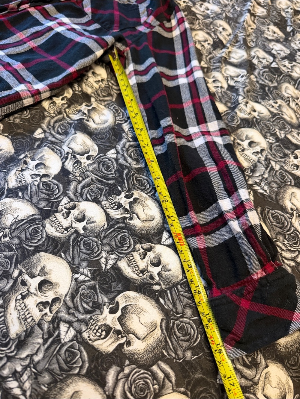 RARE HAND STITCHED Kids large Plaid Flannel Shirt with Skull Patch - Black & Red - Picture 3 of 5